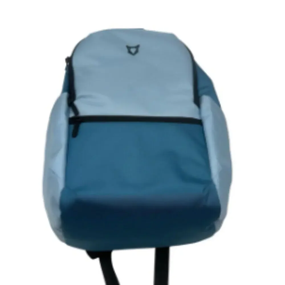 NEW BLUE FOX backpack excellent backpack to carry your electronics